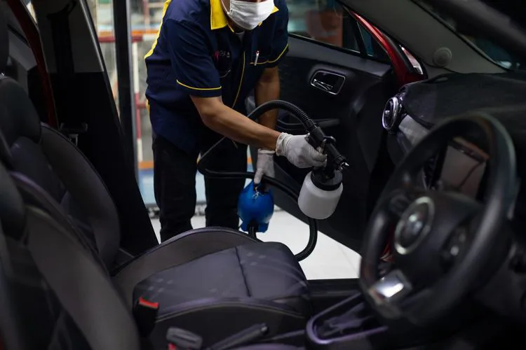 Lavaggi interni auto